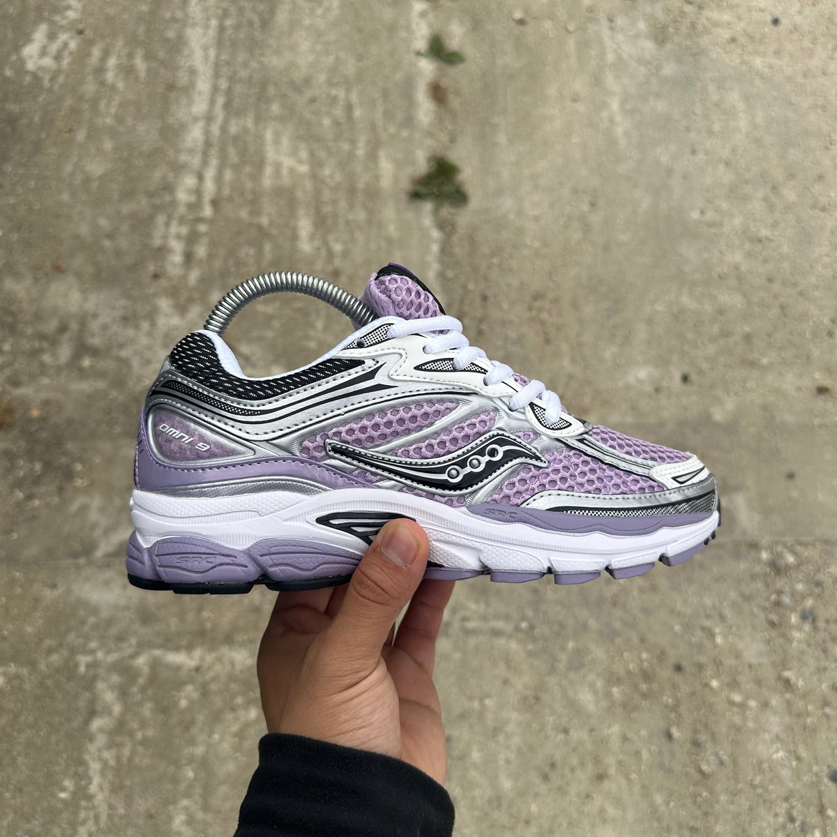 Saucony OG ProGrid Omni 9 Silver Purple Womens Trainers